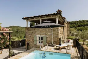 Charming holiday home with garden, pool & BBQ | Pool view | Pets are welcome - Image 3