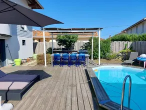 Villa with pool, garden & terrace | Pool view | Perfect for remote work - Image 2