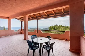 P. R. Club Bilocale Faro 28 with Sea View, Private Terrace and Air Conditioning - Image 2