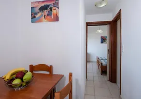 Apartment 'Groundfloor' with Sea View, Wi-Fi and Air Conditioning - Image 4
