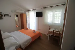 Pleasant flat with garden & barbecue | City view | Pet-friendly - Image 3