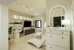 Designer Loft at Seville's Alameda — Smart Tech & Wellness Oasis - Image 2