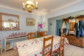 Lovely bed & breakfast with garden - Image 5