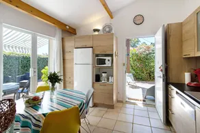 Villa in Residence with Pool Near Porto-Vecchio for 6 Guests - Image 3