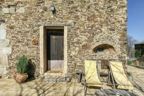 Apartment with garden & BBQ | Mountain view - Image 2