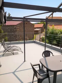 Holiday home with terrace - Image 2