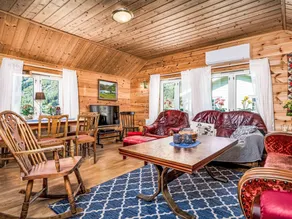 Indresfjord with 3 bedrooms and 1 bathrooms - Image 2