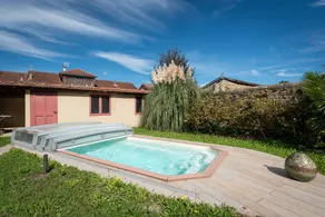House with terrace & pool - Image 2
