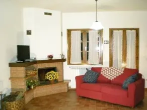 Apartment with pool, terrace & hot tub - Image 4