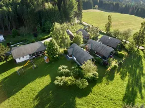 Holiday home with garden & terrace | Garden view | Good for workation - Image 2