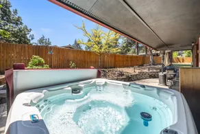 New Listing! Bend Home Hot Tub Dog Friendly - Image 2