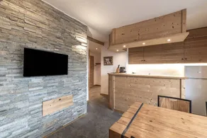 Appartement de vacances entièrement équipé avec jardin | Vue ville | Près des pistes de ski - Image 4