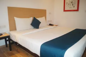 Omatra Alchemy Suites - Image 4