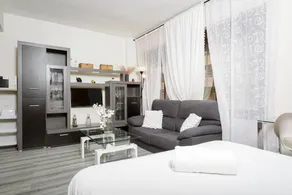 Flat | Close to Seville Cathedral - Image 3