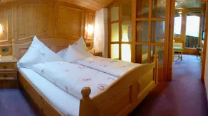 Triple room, shower, toilet, 1 bed room - Image 4