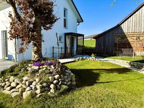 House with terrace, garden & barbeque | Garden view - Image 4