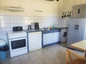 Spacious house near riding school - Image 4