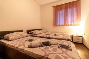 Flat with 2 rooms for 7 persons - Image 5