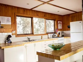 Secluded Cabin Rental with Views of Blue Mountains near Mudgee, New South Wales - Image 3