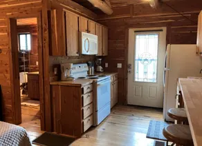 Tranquil Log Cabin by the San Marcos River - A Relaxing Glamping Getaway near Kingsbury, Texas - Image 3