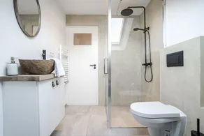 Yucca Beachhouse - Luxury Loft Apartment - Image 5