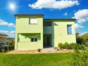 Apartamento con terraza y barbacoa | Vistas al mar - Image 3