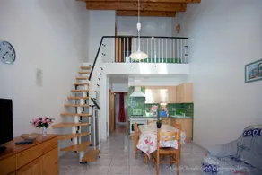 Children-friendly beautiful gite with terrace, pool & BBQ | Garden view | Pet-friendly - Image 4
