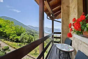 Private room with pool & garden | Mountain view - Image 2