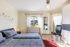 Apartment "Südalb" with Shared Garden & Wi-Fi - Image 5