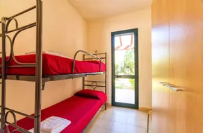 Flat with barbeque & terrace - Image 2