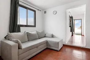 Ferienwohnung La Ratona Jr mit Meerblick, privater Terrasse und WLAN - Image 3