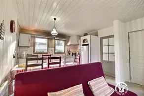 Beautiful gite with terrace & garden - Image 4