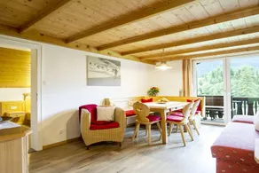 Holiday home with garden - Image 5