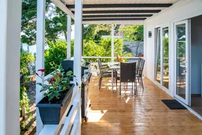 Mobile home with terrace, garden & BBQ - Image 3