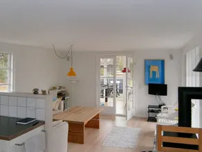Family-friendly house with barbeque & terrace - Image 3
