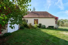 Cottage with terrace, garden & BBQ - Image 2