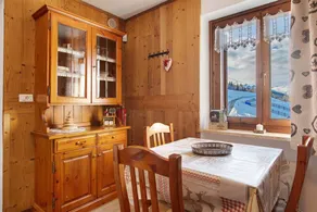 Appartamento totalmente attrezzato con barbecue e giardino | Vista sulla città | Ammette animali domestici - Image 4