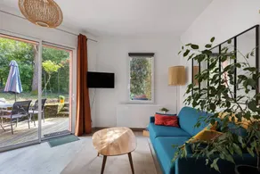 Maison avec jardin, barbecue et terrasse | Vue jardin - Image 2