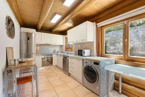 Child-friendly holiday home with private pool, terrace & garden | Dogs allowed - Image 5