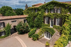 Children-friendly house with private pool, barbecue & terrace | Pet-friendly - Image 2