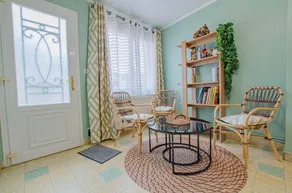 Gite with terrace, barbecue & garden - Image 3