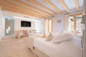 Room '201 - Junior Suite Con Balcón' with Sea View, Wi-Fi and Air Conditioning - Image 5