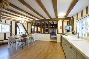 Cottage with garden - Image 4