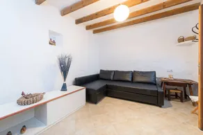 Holiday home with private pool, garden & terrace - Image 5