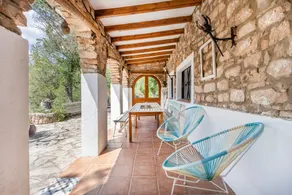 Holiday home with garden, barbeque & private pool | Mountain view - Image 3