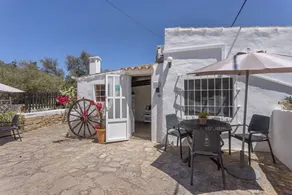 Holiday Home 'Can Vital 1' with Private Terrace, Wi-Fi and Air Conditioning - Image 2