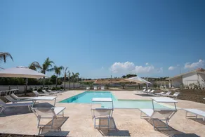 Maison de vacances avec barbecue, internet haut débit et piscine - Image 2