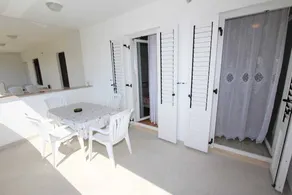 Apartamento con 2 habitaciones para 4 personas - Image 4