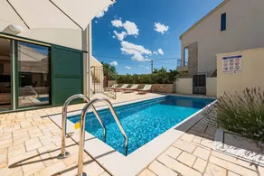 Villa with BBQ, private pool & garden | Garden view - Image 3