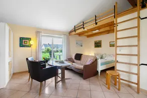 Apartment with BBQ, garden & terrace | Garden view - Image 2